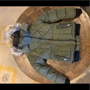 Girl’s winter jacket